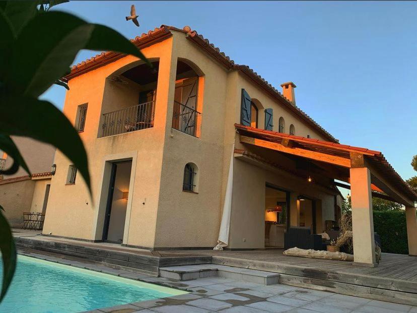 Le Petit Bali Spacieuse Villa Pour 8 Avec Piscine Saint-Cyprien (Pyrenees-Orientales) Exterior foto